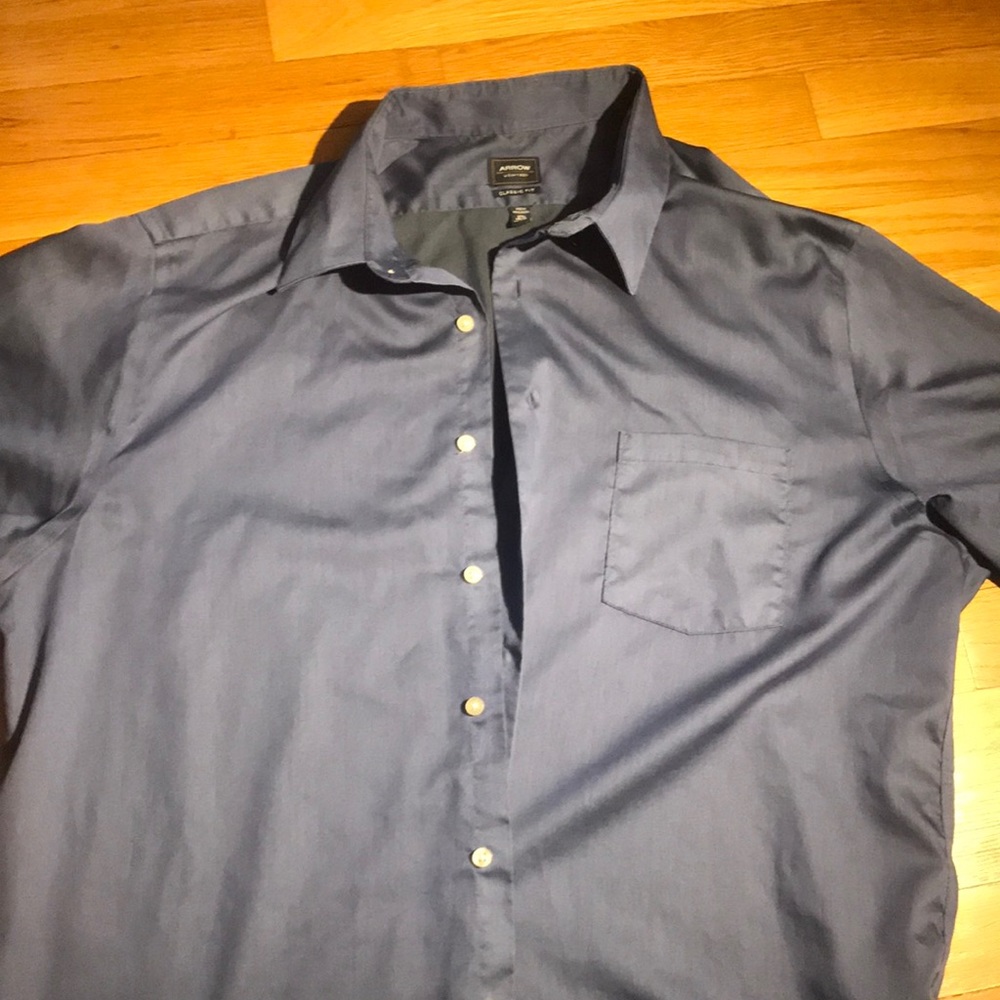 Men’s long sleeve dress shirt